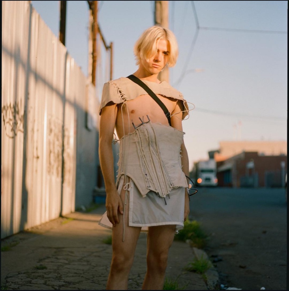 Editorial hair color on Ky
