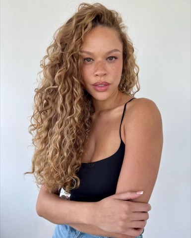 Soft dimensional blonde color